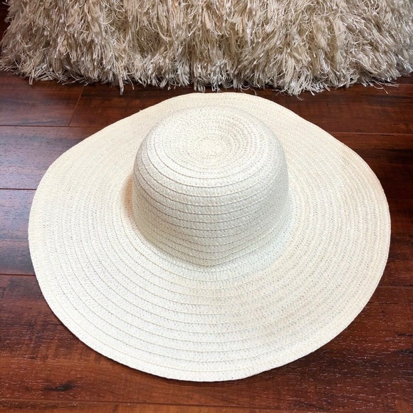 Vintage BoHo Cream Wide Brim Floppy Hat - Picture 4 of 7